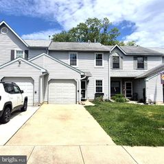 1003 BAYWOOD DR, Williamstown, NJ 08094