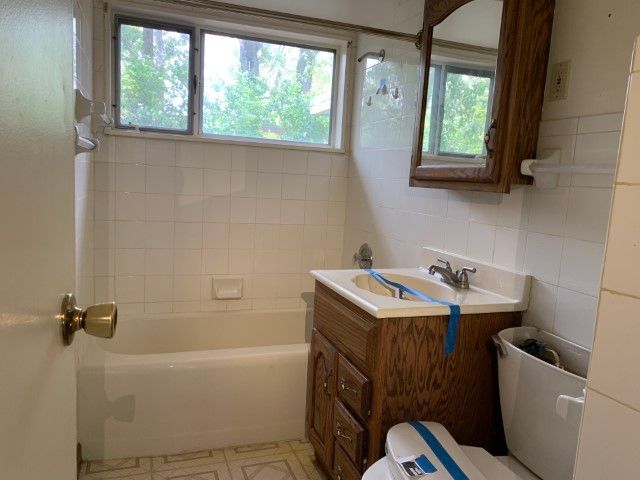 323 Windsor Street, Park Forest, IL 60466