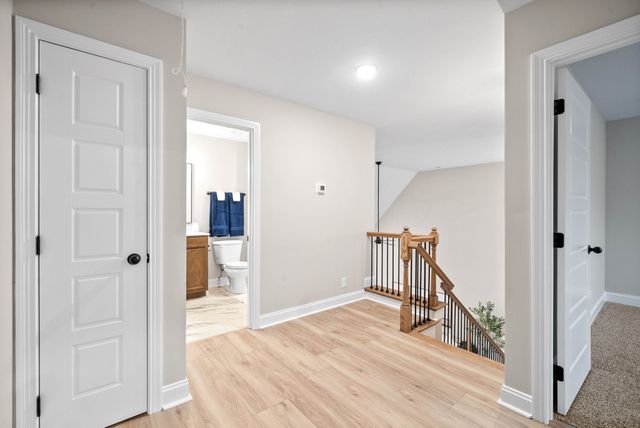 867 Burley Barn Rd, Clarksville, TN 37042