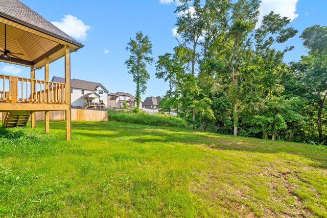 867 Burley Barn Rd, Clarksville, TN 37042