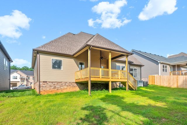 867 Burley Barn Rd, Clarksville, TN 37042