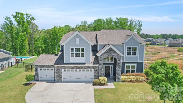 275 Bouchard Drive, Waxhaw, NC 28173