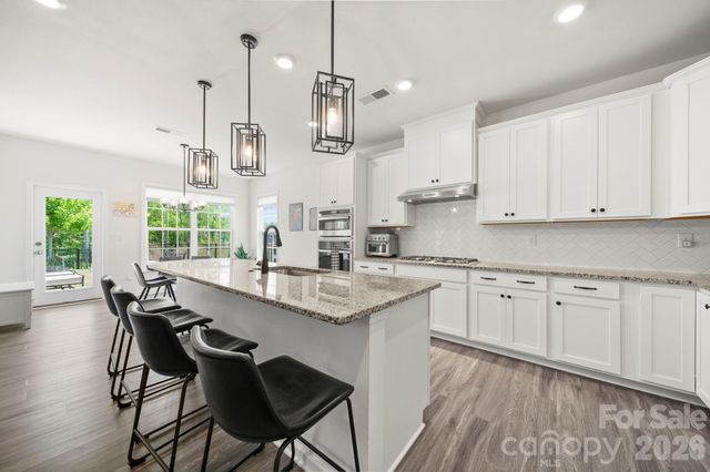 275 Bouchard Drive, Waxhaw, NC 28173