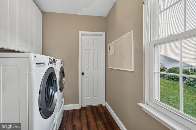 1409 ASHCOM DR, Downingtown, PA 19335