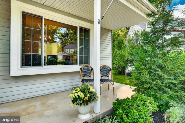 1409 ASHCOM DR, Downingtown, PA 19335