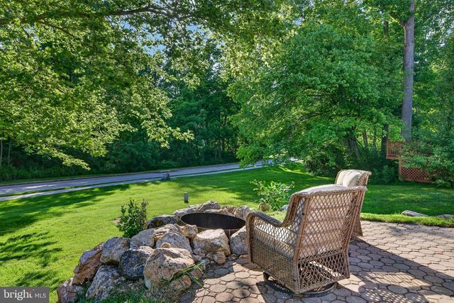 1409 ASHCOM DR, Downingtown, PA 19335