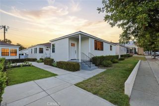1985 N Lake Avenue, Altadena, CA 91001