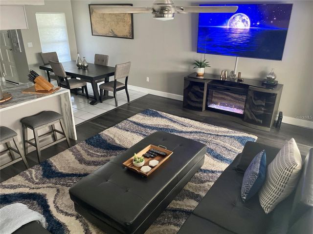 2571 CYPRUS DRIVE 1-204, Palm Harbor, FL 34684