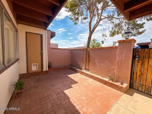 5970 W Augusta Avenue, Glendale, AZ 85301