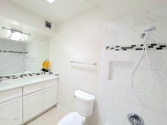 5970 W Augusta Avenue, Glendale, AZ 85301