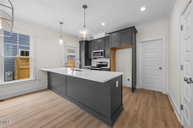 2805 A Fawn Avenue, Durham, NC 27705