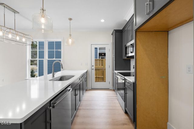 2805 A Fawn Avenue, Durham, NC 27705