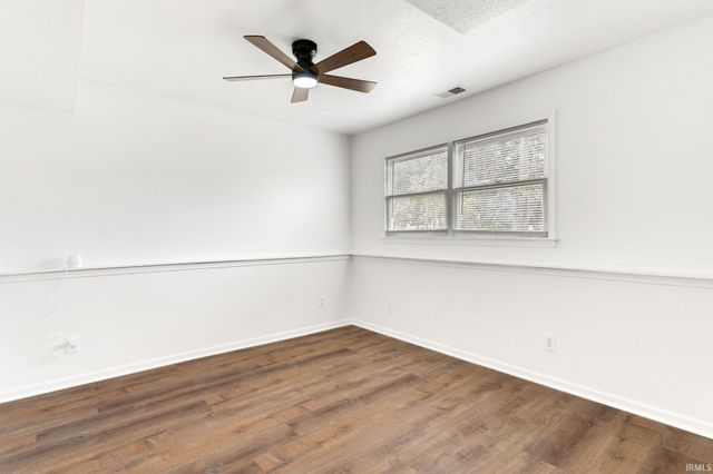 16765 Valley Forge Lane, Granger, IN 46530
