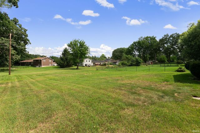 16765 Valley Forge Lane, Granger, IN 46530