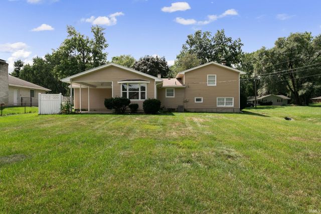 16765 Valley Forge Lane, Granger, IN 46530