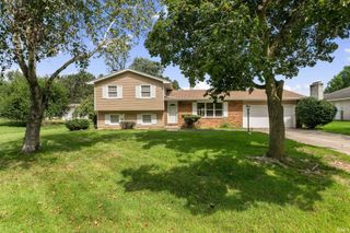 16765 Valley Forge Lane, Granger, IN 46530