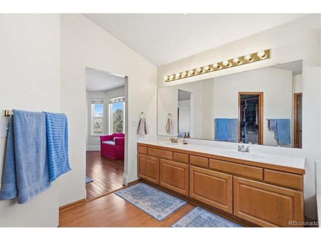 9741 Spring Hill Pl, Highlands Ranch, CO 80129