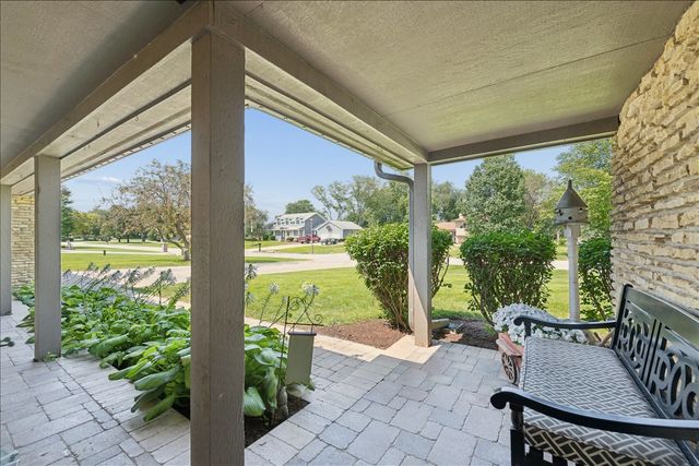 25053 W Pauline Drive, Plainfield, IL 60586