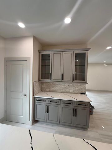 580 Lucky Lane, Delray Beach, FL 33444