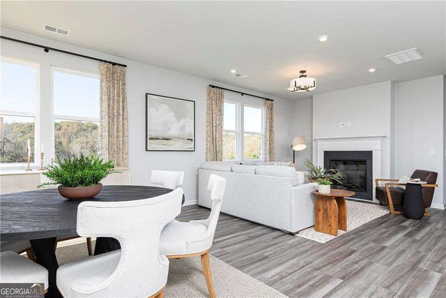 132 Chattahoochee Circle, Locust Grove, GA 30248