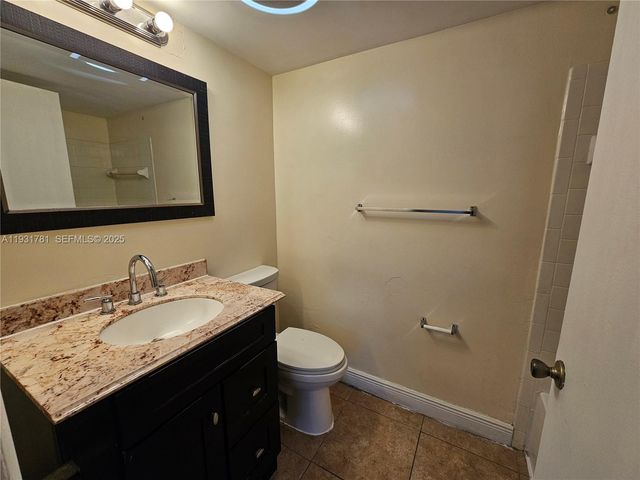 5686 Rock Island Rd 126, Tamarac, FL 33319