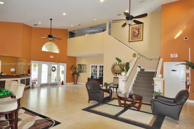 5686 Rock Island Rd 126, Tamarac, FL 33319