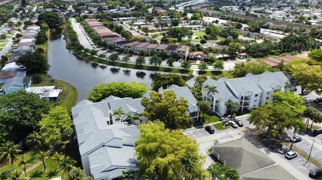 5686 Rock Island Rd 126, Tamarac, FL 33319