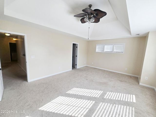 212 Long Pond Drive, Sneads Ferry, NC 28460