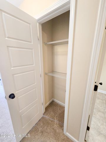 212 Long Pond Drive, Sneads Ferry, NC 28460