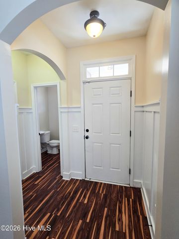 212 Long Pond Drive, Sneads Ferry, NC 28460