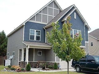 212 Long Pond Drive, Sneads Ferry, NC 28460