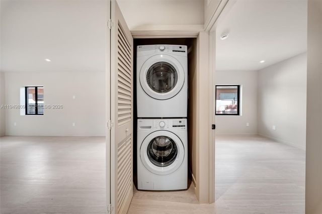 2625 SW 32nd Ct 2625, Miami, FL 33133