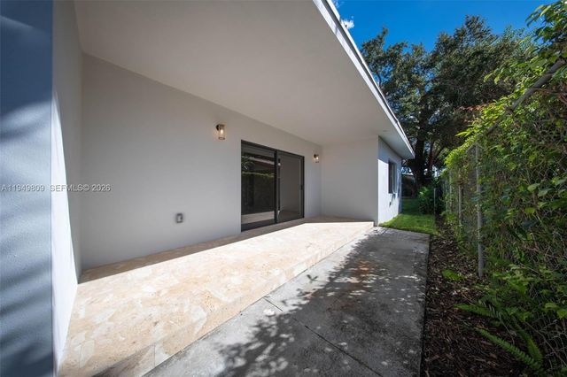 2625 SW 32nd Ct 2625, Miami, FL 33133