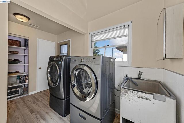 1441 170Th Ave, Hayward, CA 94541