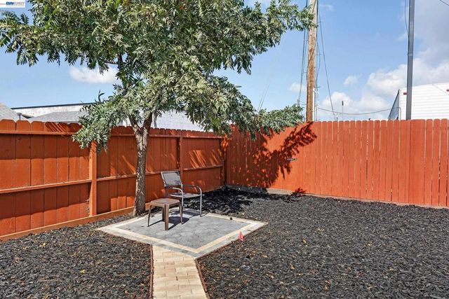 1441 170Th Ave, Hayward, CA 94541