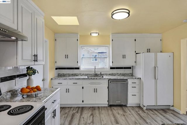 1441 170Th Ave, Hayward, CA 94541