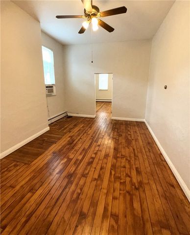 139 S 17 1, South Side, PA 15203