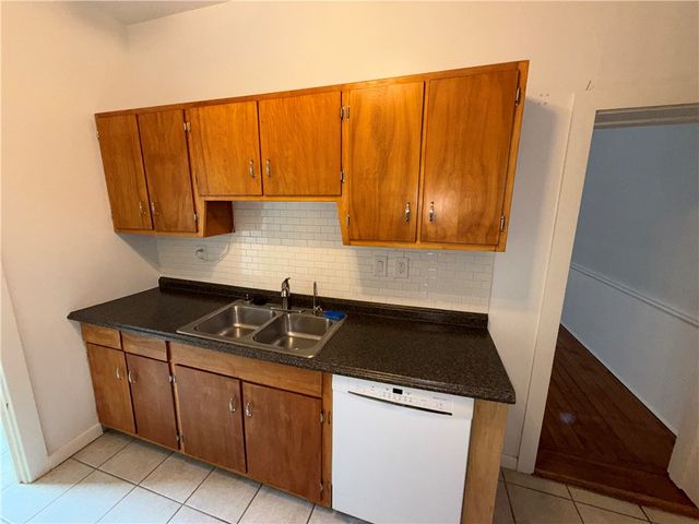 139 S 17 1, South Side, PA 15203