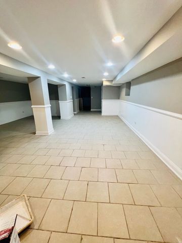 7433 S PERRY Avenue, Chicago, IL 60621