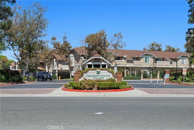 7730 Briarglen Loop L, Stanton, CA 90680