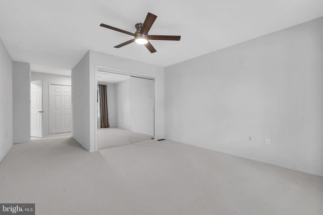 6 RUTHERFORD HAYES DR, Monroe Township, NJ 08831