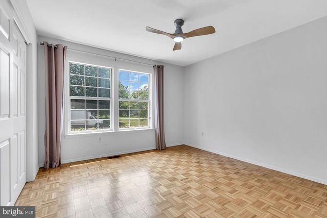 6 RUTHERFORD HAYES DR, Monroe Township, NJ 08831
