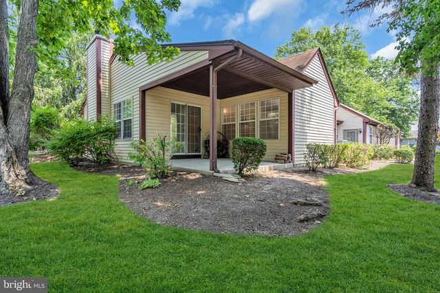 6 RUTHERFORD HAYES DR, Monroe Township, NJ 08831