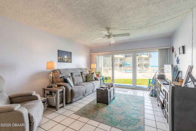 4831 Saxon Drive # 1040, New Smyrna Beach, FL 32169