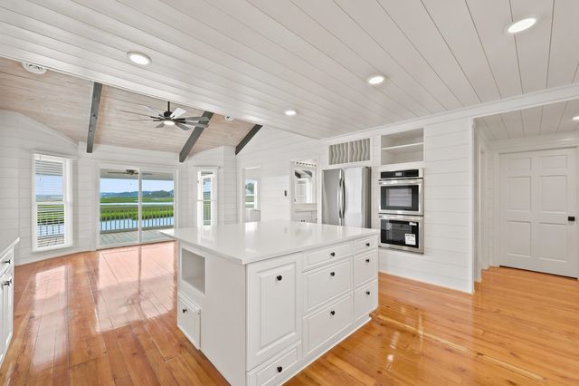 75 Marsh Hen Dr., Pawleys Island, SC 29585