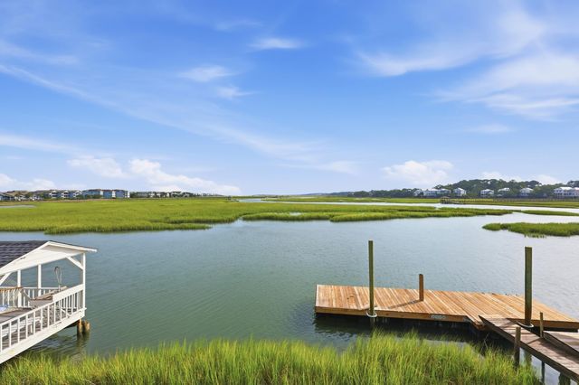 75 Marsh Hen Dr., Pawleys Island, SC 29585
