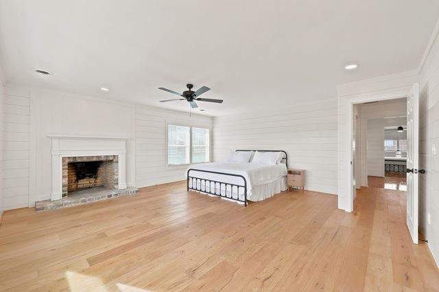 75 Marsh Hen Dr., Pawleys Island, SC 29585