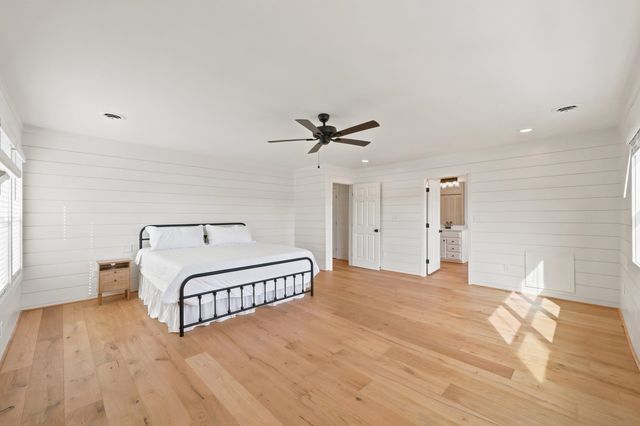 75 Marsh Hen Dr., Pawleys Island, SC 29585