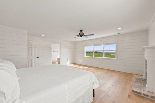 75 Marsh Hen Dr., Pawleys Island, SC 29585