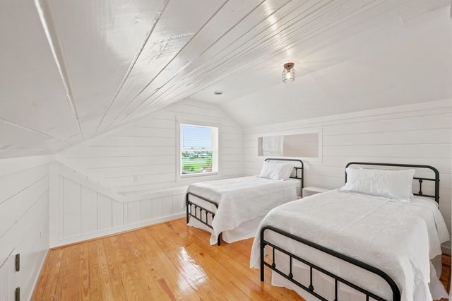 75 Marsh Hen Dr., Pawleys Island, SC 29585